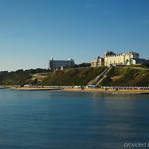 **** Hotel Highcliff Marriott United Kingdom